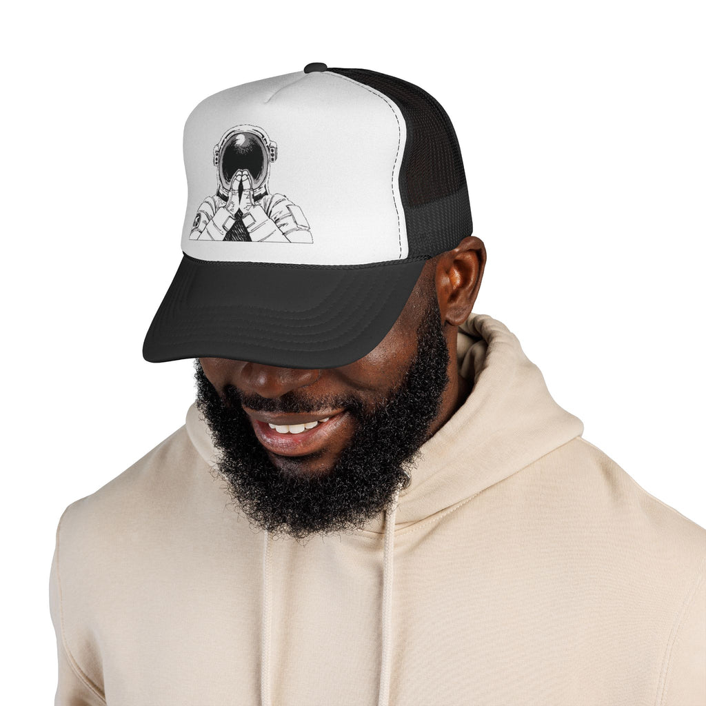 Praying Astronaut Trucker Cap – Vintage Space Helmet Graphic Mesh Hat